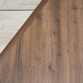 Beautiful laminate installation throughout a warm and cozy Home in Erasmus Kloof.