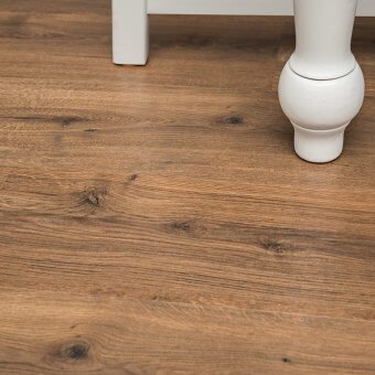 Beautiful laminate installation throughout a warm and cozy Home in Erasmus Kloof.